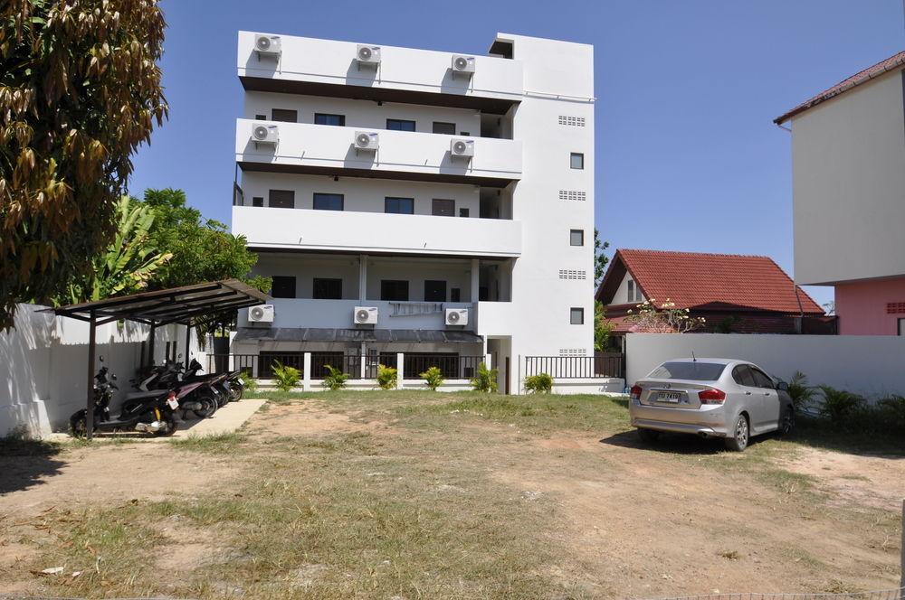 Duangjai Residence Rawai Екстериор снимка