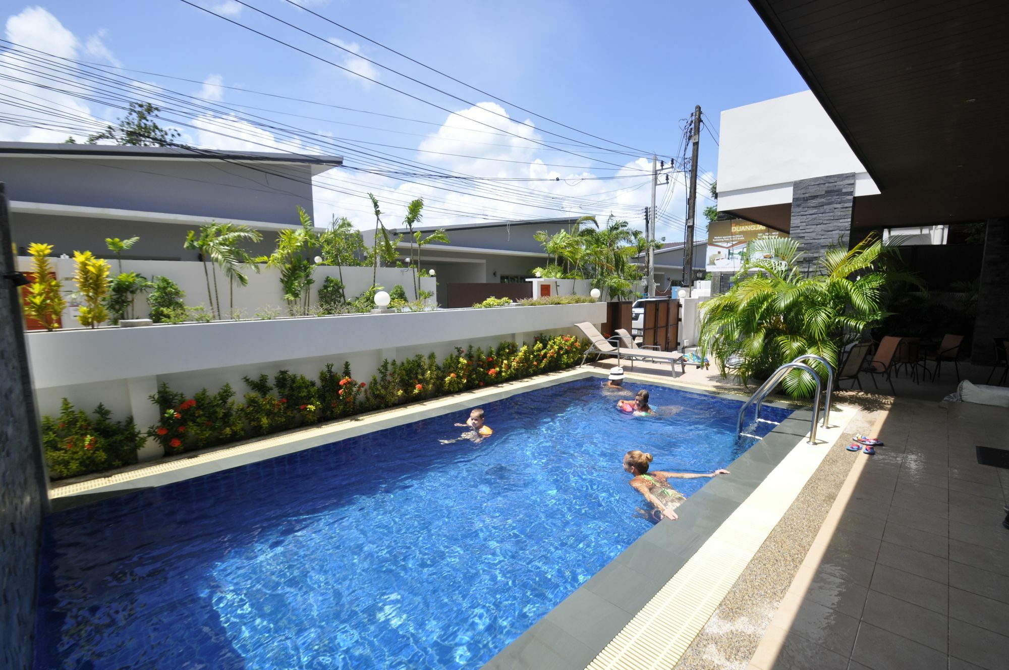 Duangjai Residence Rawai Екстериор снимка